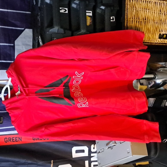 BNWOT RED ADIDAS HOODIE - Picture 1 of 2